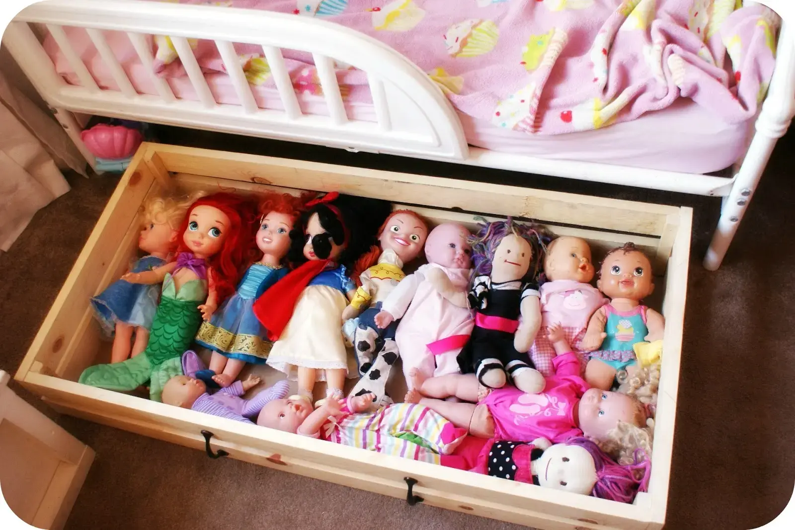 Under-Bed Storage Bin for Dolls